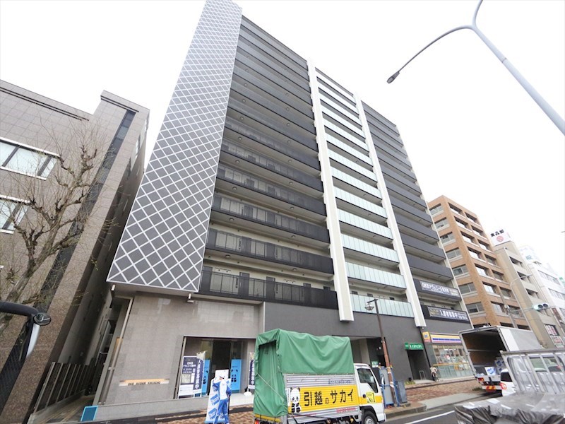 建物外観　外観　オートロック付　宅配ＢＯＸ　防犯カメラ