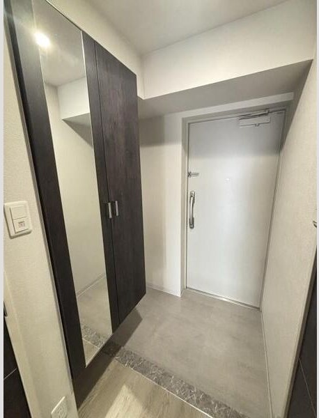 玄関　名古屋で一番初期費用の安い賃貸専門の不動産会社です(^^)