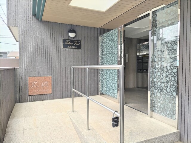 エントランス　★エントランス★