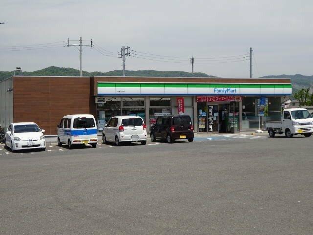 コンビニ　ファミリーマート和歌山里店（コンビニ）まで1191m
