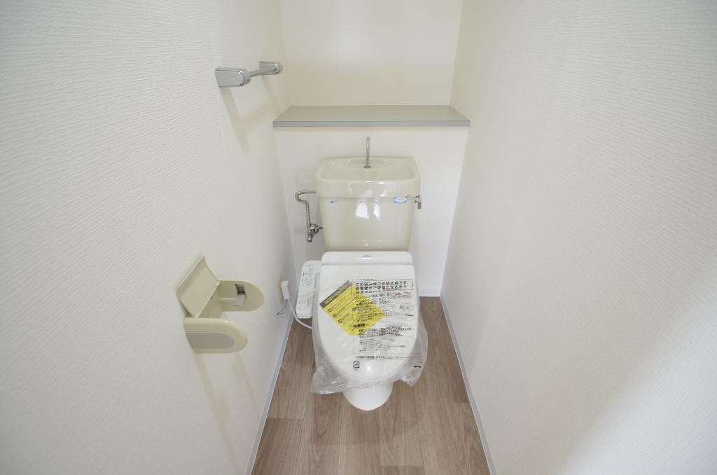 トイレ　シャワー付トイレ