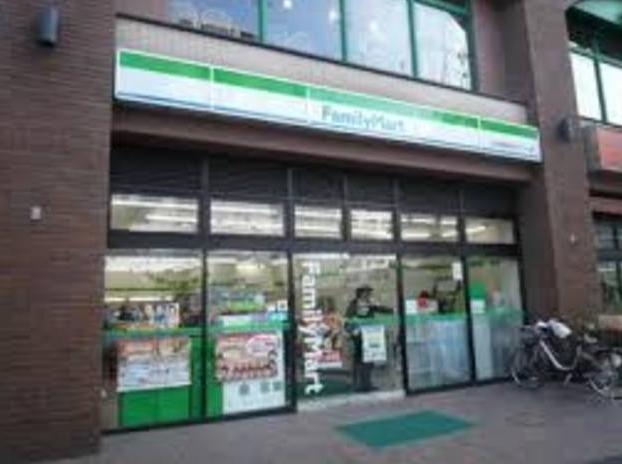 コンビニ　ファミリーマート 水天宮前店（コンビニ）まで97m