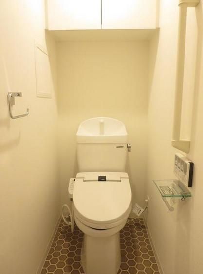 トイレ　ゆったりとした空間のトイレです