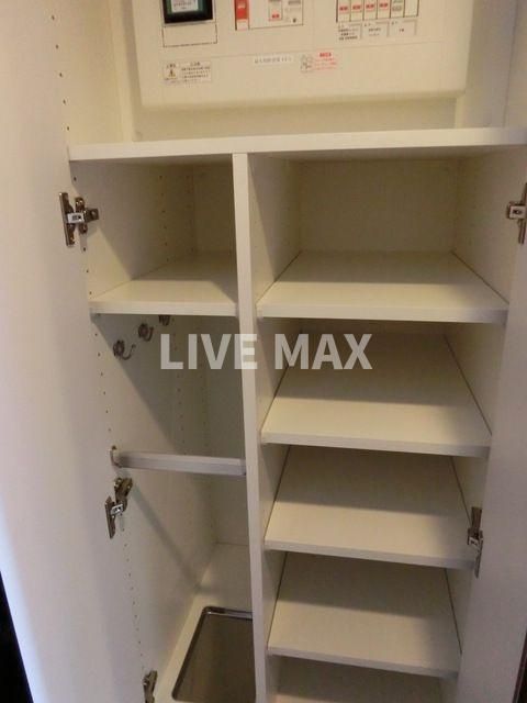 その他　モデルルームです・家具小物はつきません