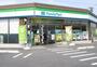 コンビニ　ファミリーマート松阪駅部田店（コンビニ）まで750m