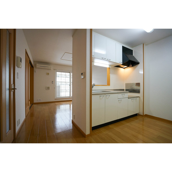 キッチン　同じ建物の別のお部屋