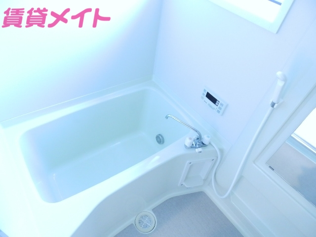 バス・シャワールーム　バス同型タイプの写真です
