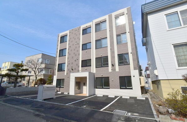 建物外観　エアコン完備の人気のデザイナーズ仕様のお部屋です♪★