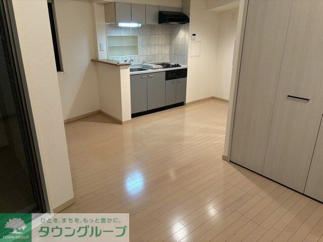 居室・リビング　キッチン