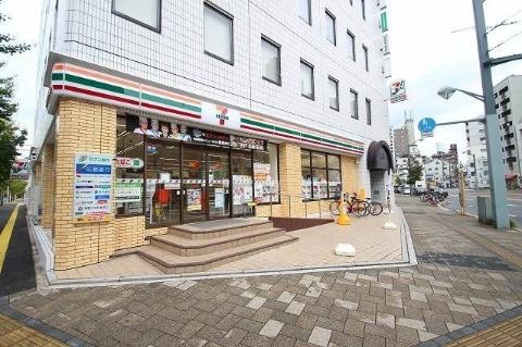 その他　セブンイレブン広島家庭裁判所前店（その他）まで801m