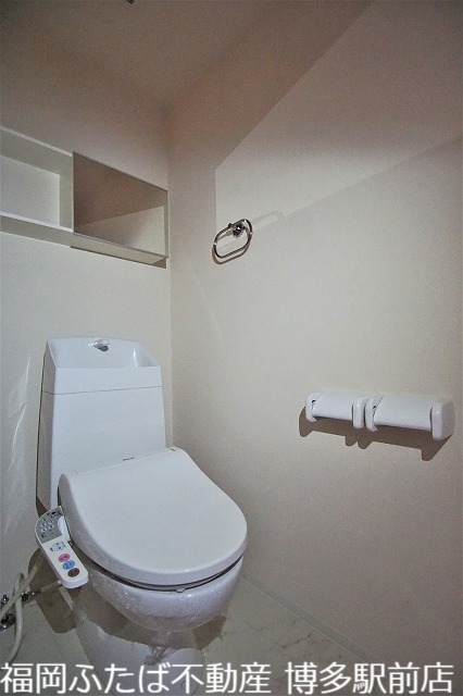シャルールのトイレ写真