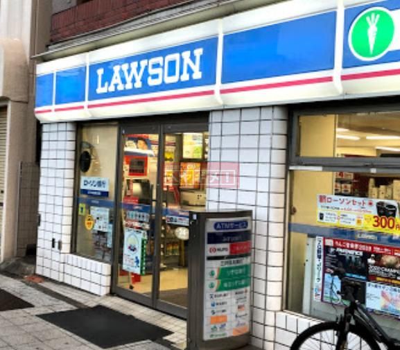 コンビニ　ローソン大森北3丁目店（コンビニ）まで160m