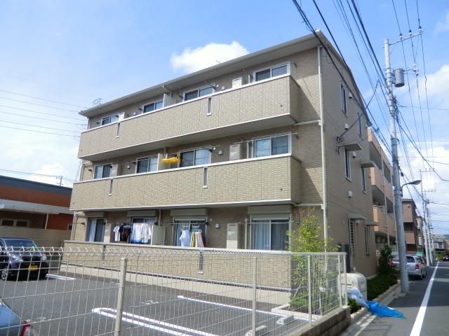 建物外観　南向き日当たり良好