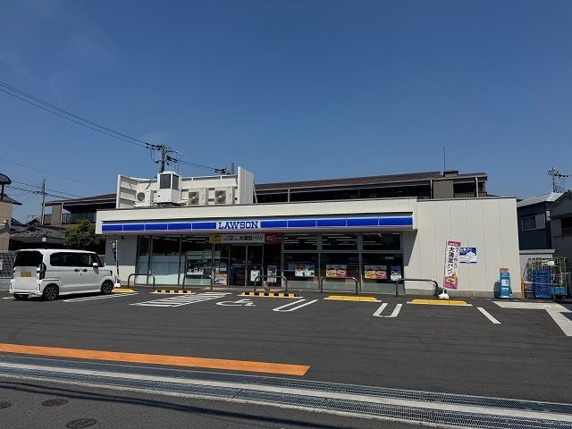 コンビニ　ローソン（池田東町店）様（コンビニ）まで600m