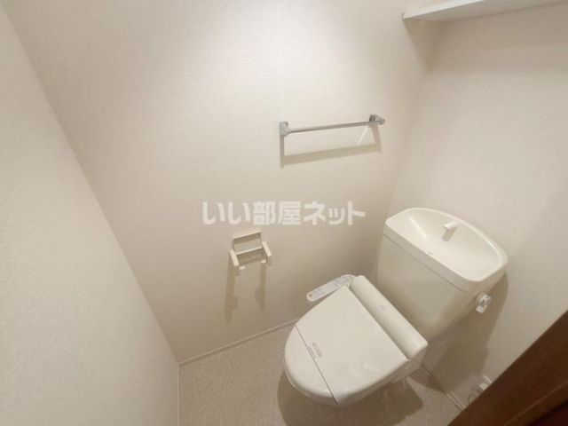 シャルメール・ハイA A棟のトイレ写真
