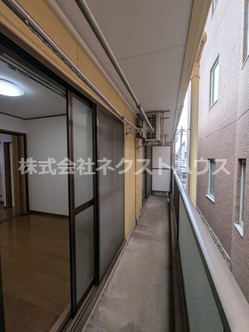 ＪＲ南武線 鹿島田駅 徒歩4分 3階建 築32年の内装写真
