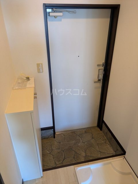 シャンブルド小川の玄関写真