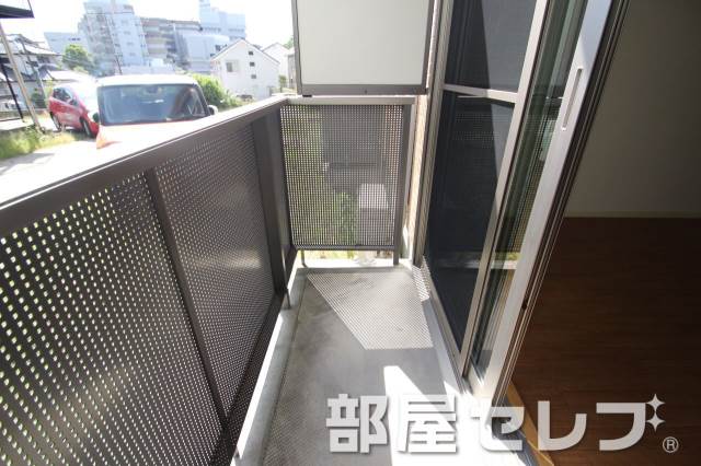 バルコニー　日当たり良好です。