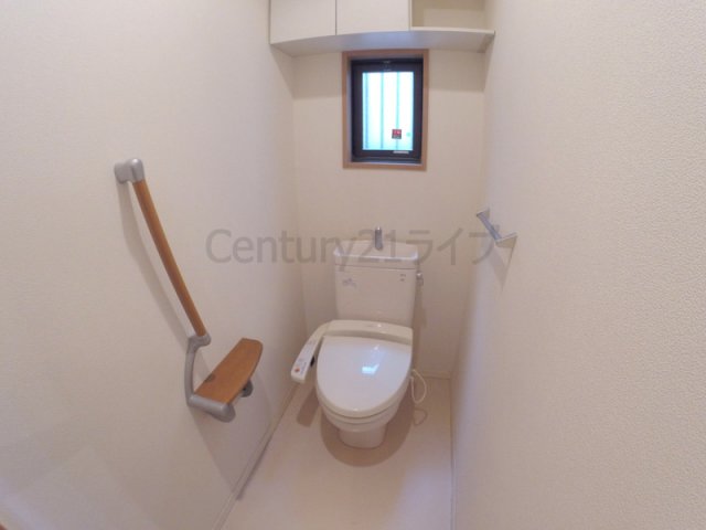 野上3丁目戸建貸家のトイレ写真