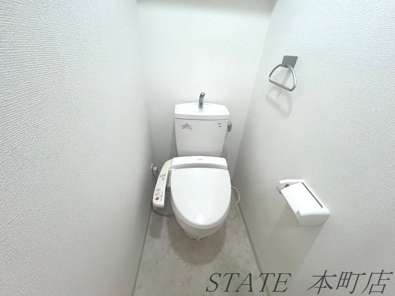 レジディア京町堀のトイレ写真
