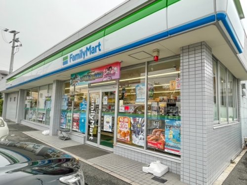 コンビニ　ファミリーマート 伊丹稲野店（コンビニ）まで869m