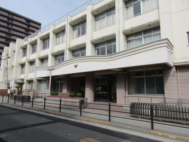 小学校　大阪市立鷹合小学校（小学校）まで282m