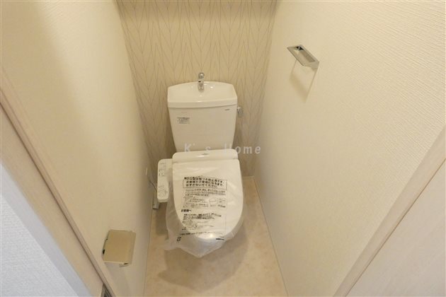 ＪＲ東海道本線 神戸駅 徒歩7分 12階建 築6年のトイレ写真