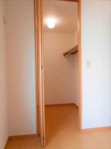 メゾンナポの内装写真
