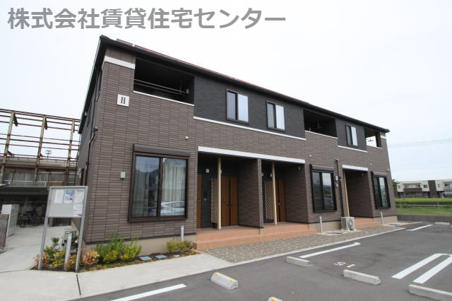 フォルティス IIの外観写真