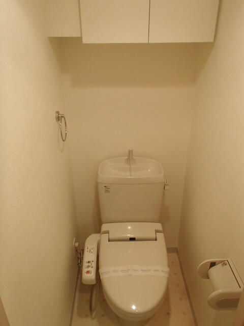 トイレ　ゆったりとした空間のトイレです