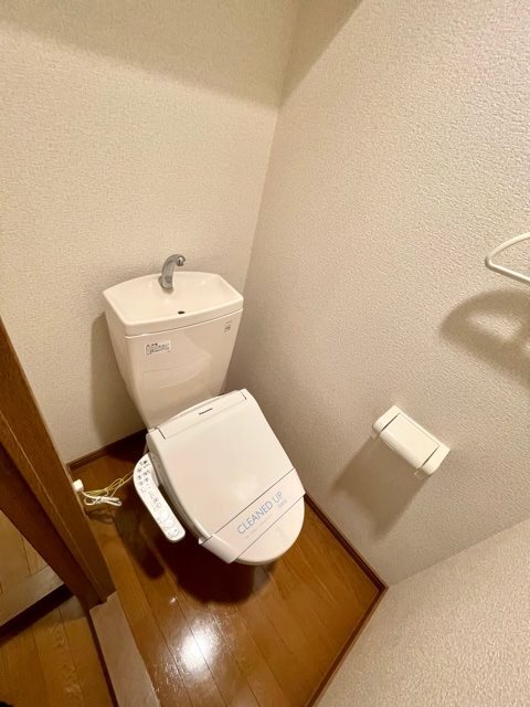 ラクラス田原町のトイレ写真