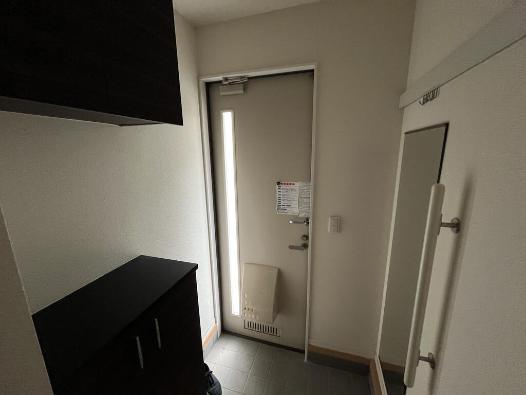 シャーメゾン白鳥Aの玄関写真