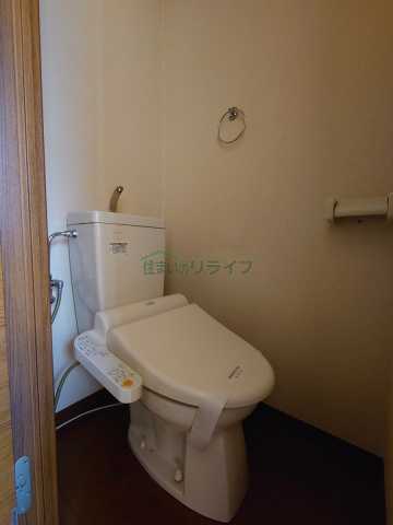 トイレ　別部屋の参考写真です