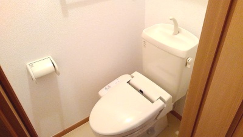 トイレ　図面と現状に相違がある場合には現状を優先