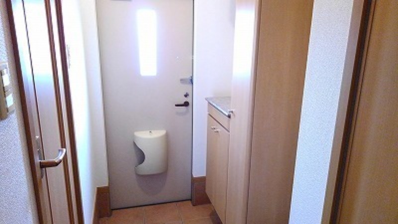 玄関　図面と現状に相違がある場合には現状を優先