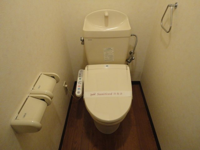 トイレ　シャワー付トイレ