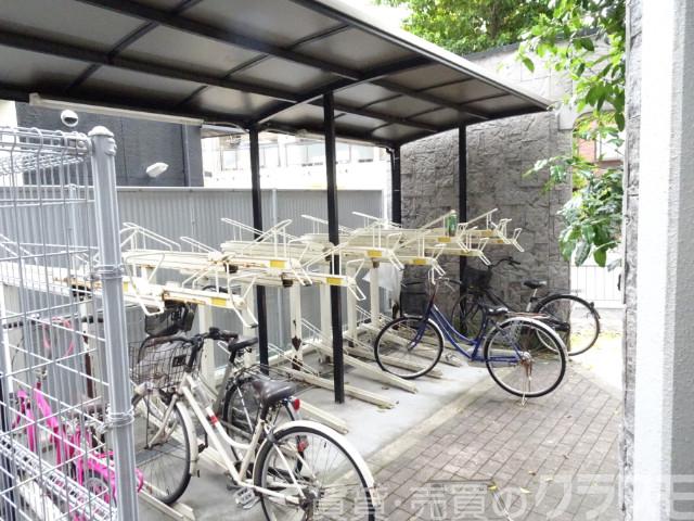 その他共有部分　屋根付き駐輪場