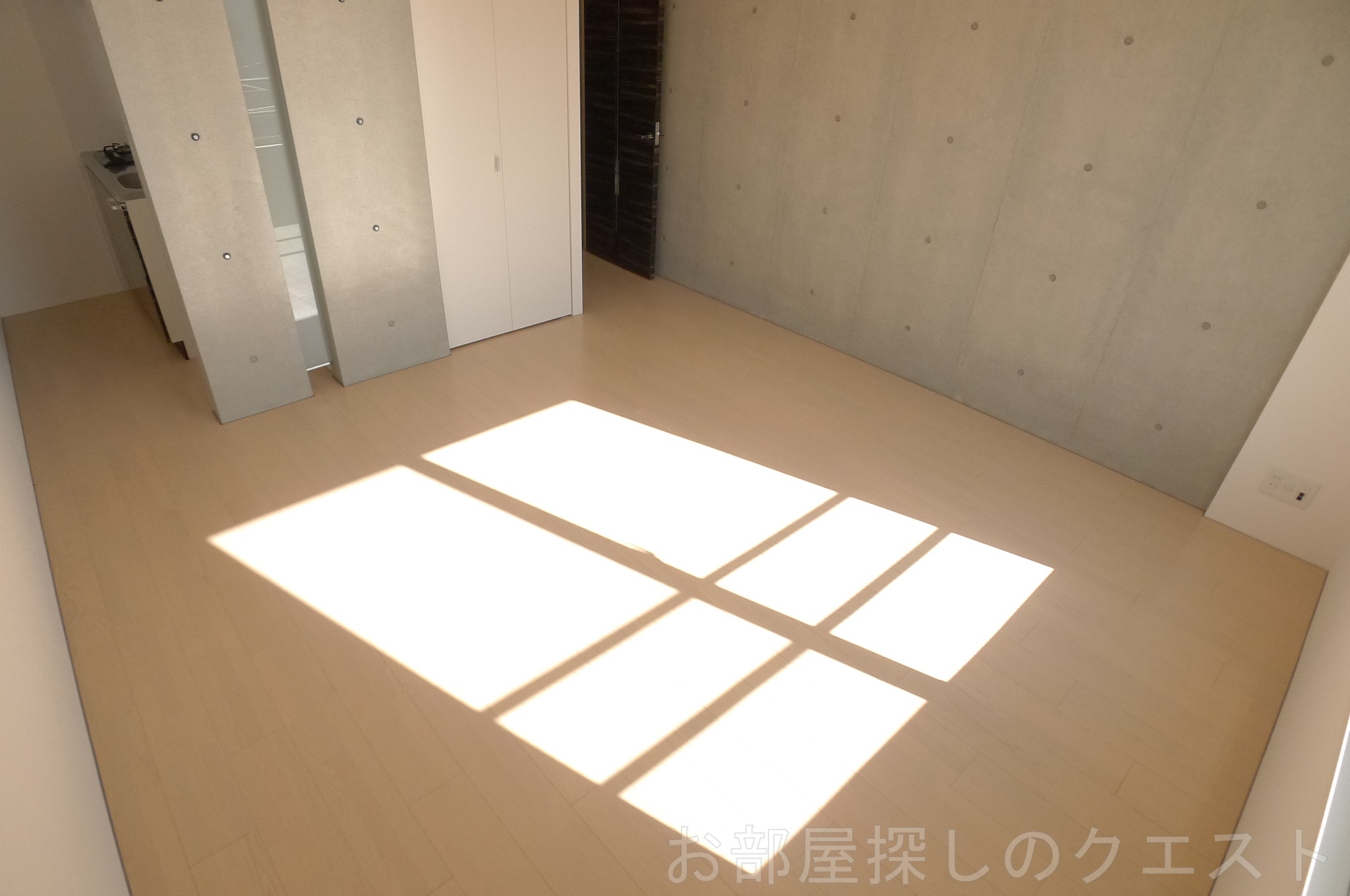 居室・リビング　（写真は同タイプ）