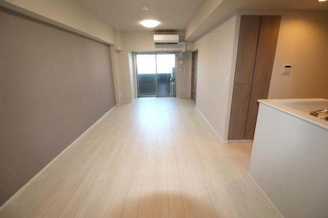 居室・リビング　ＬＤＫ１６．７帖？