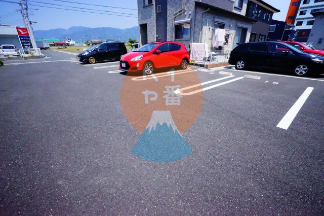 駐車場　駐車場です