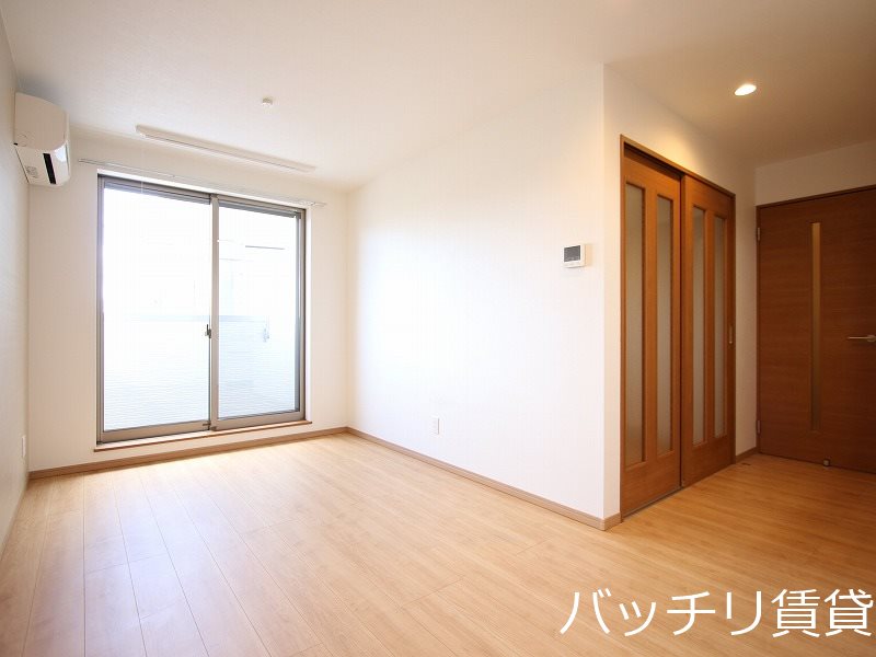 居室・リビング　※写真は同型タイプの為現状を優先いたします。