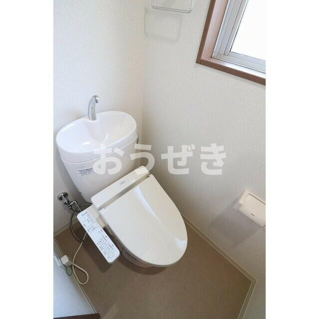 トイレ　※写真は１０３号室のものです。