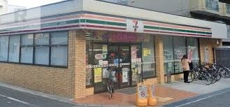 コンビニ　セブンイレブン東大阪長栄寺店（コンビニ）まで310m