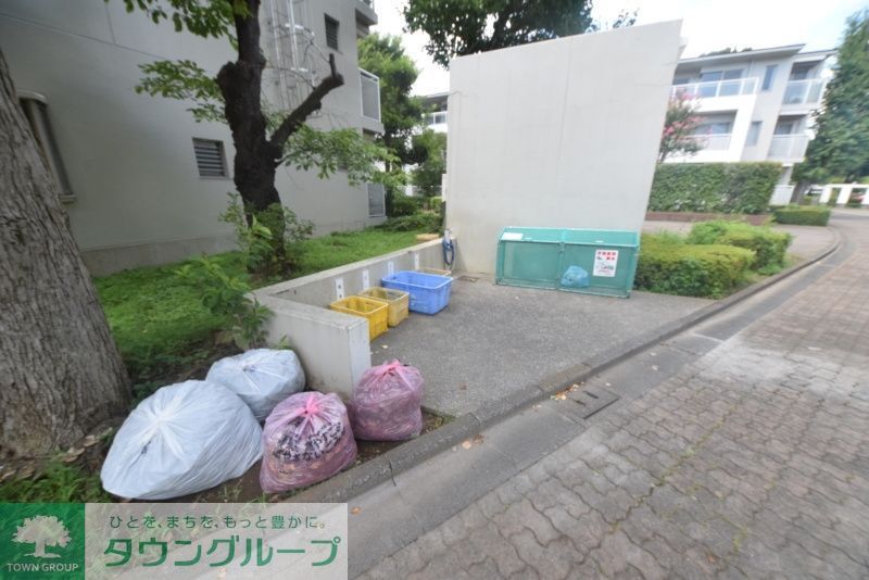 その他　駐車場