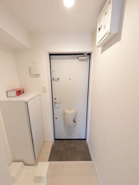 玄関　★同施工別建物の参考写真です★