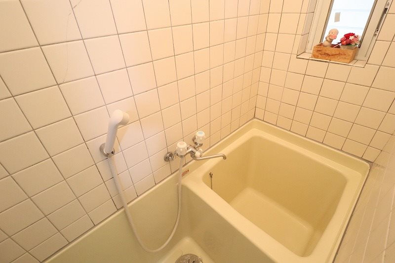 バス・シャワールーム　退去予定のため別部屋写真使用