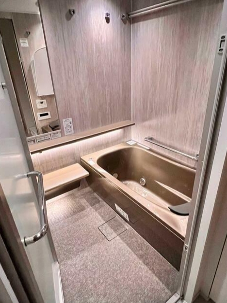 ＪＲ山手線 恵比寿駅 徒歩9分 5階建 築1年の風呂写真