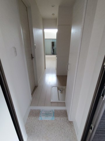 トイレ　温水洗浄機能付きのトイレです