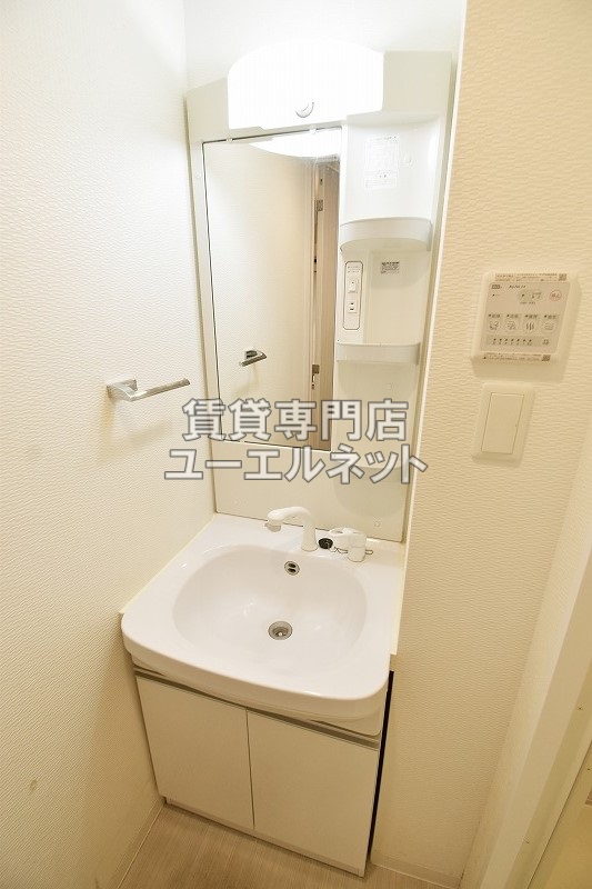 洗面設備　独立洗面台