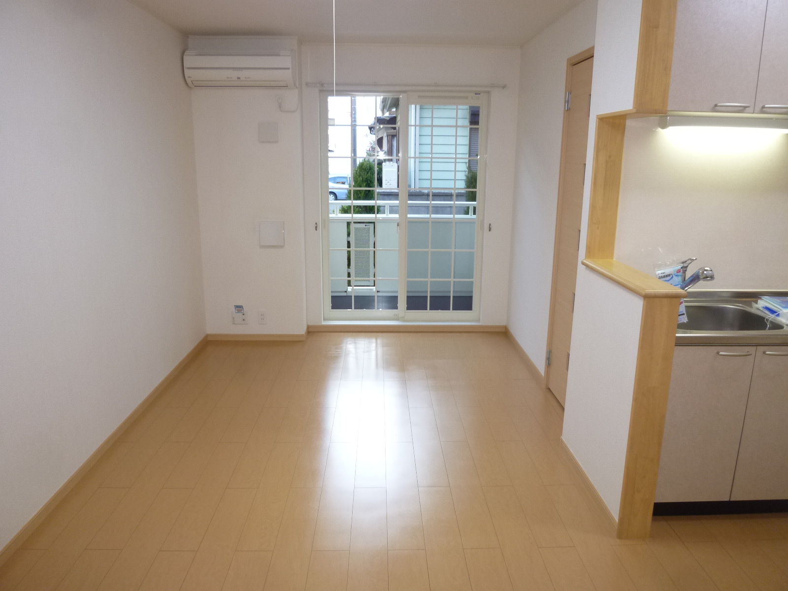 居室・リビング　別の部屋の写真です